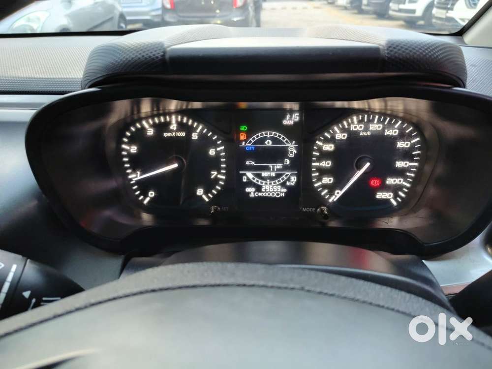Tata Altroz Xz, 2022, Petrol