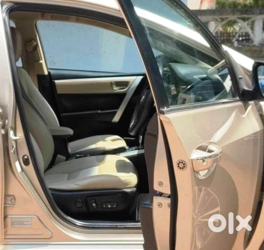 Toyota Corolla Altis Vl At, 2016, Petrol