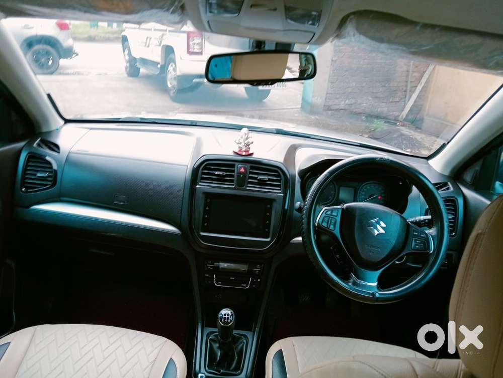 Maruti Suzuki Brezza 1.5 Zxi Plus At Smart Hybrid, 2020, Petrol