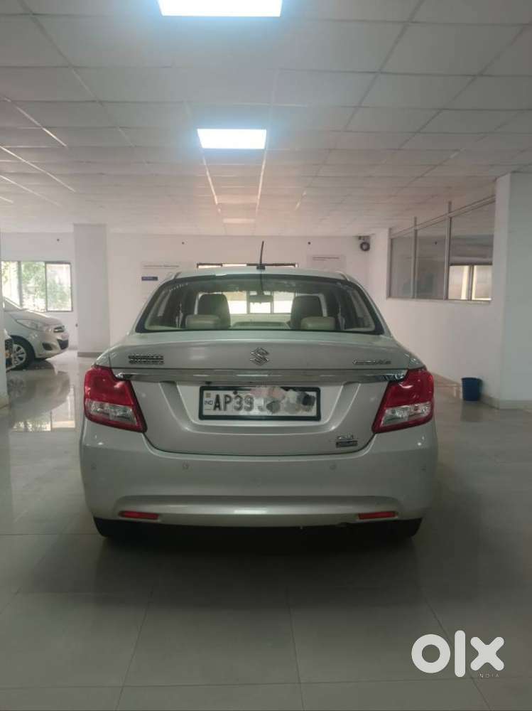 Maruti Suzuki Swift Dzire Zxi + Amt, 2019, Petrol