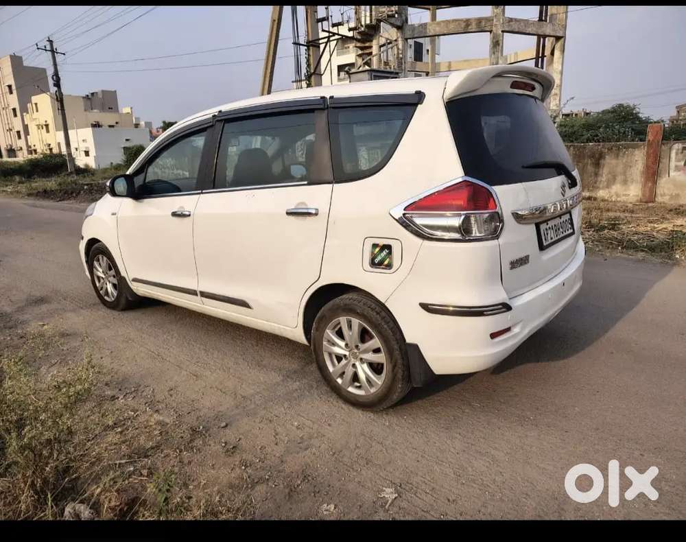 Maruti Suzuki Ertiga 2016 Diesel 145000 Km Driven