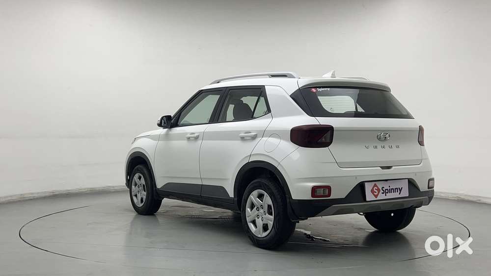 Hyundai Venue 1.2 S Plus, 2021, Petrol
