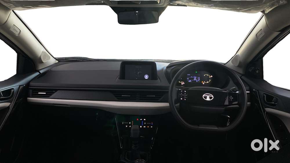 Tata Nexon Pure (s) 1.2 Petrol 6amt, 2024, Petrol