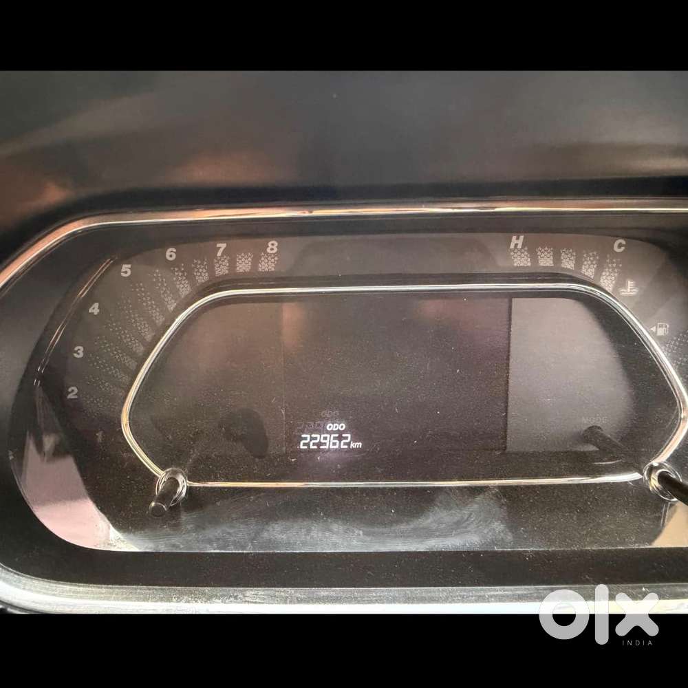 Tata Tiago Xz Plus, 2023, Petrol