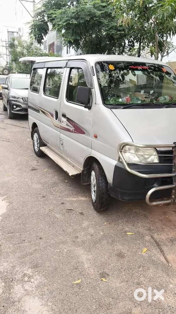 Maruti Suzuki Eeco 2016 Variant With Cng
