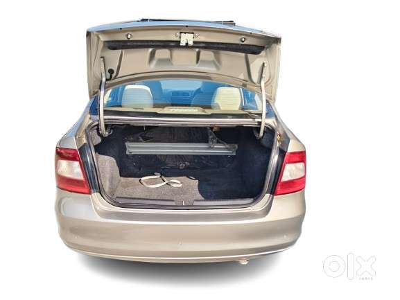 Skoda Rapid [2016-2020] 1.5 Style Plus Tdi At, 2016, Diesel