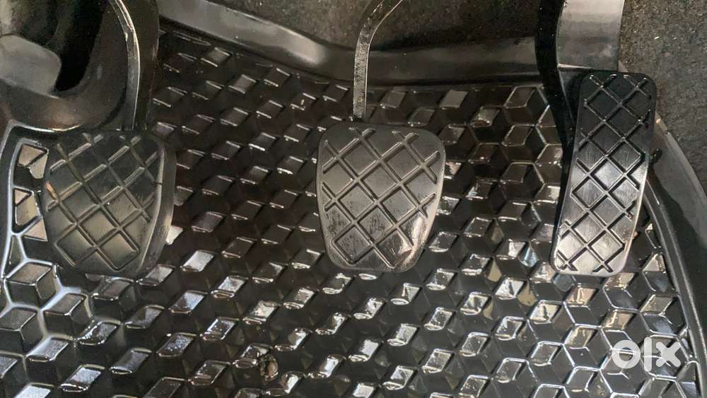 Skoda Kushaq 1.0 Tsi Ambition, 2021, Petrol