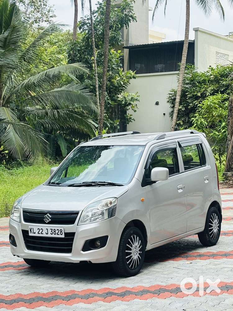 Maruti Suzuki Wagon R Vxi 1.0, 2016, Petrol