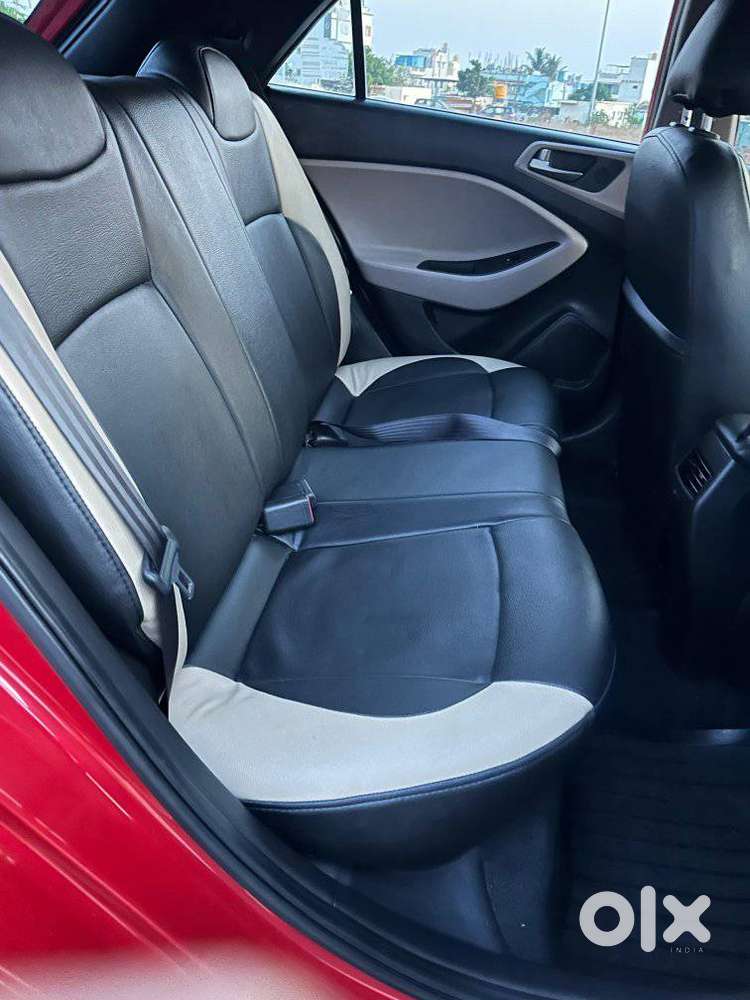 Hyundai I20 Sportz 1.4 Crdi 6 Speed Bs-iv, 2015, Diesel