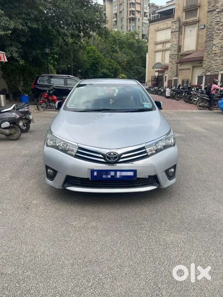 Toyota Corolla Altis 2015 Petrol