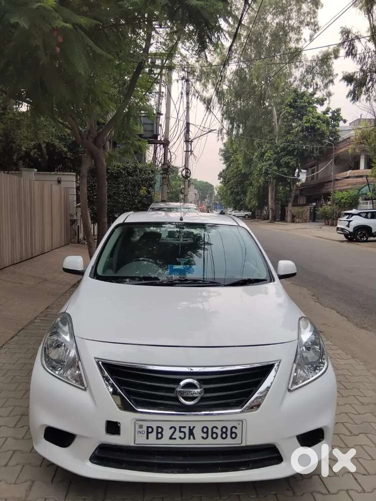 Nissan Sunny Petrol 2013 With 80,000 Km Driven