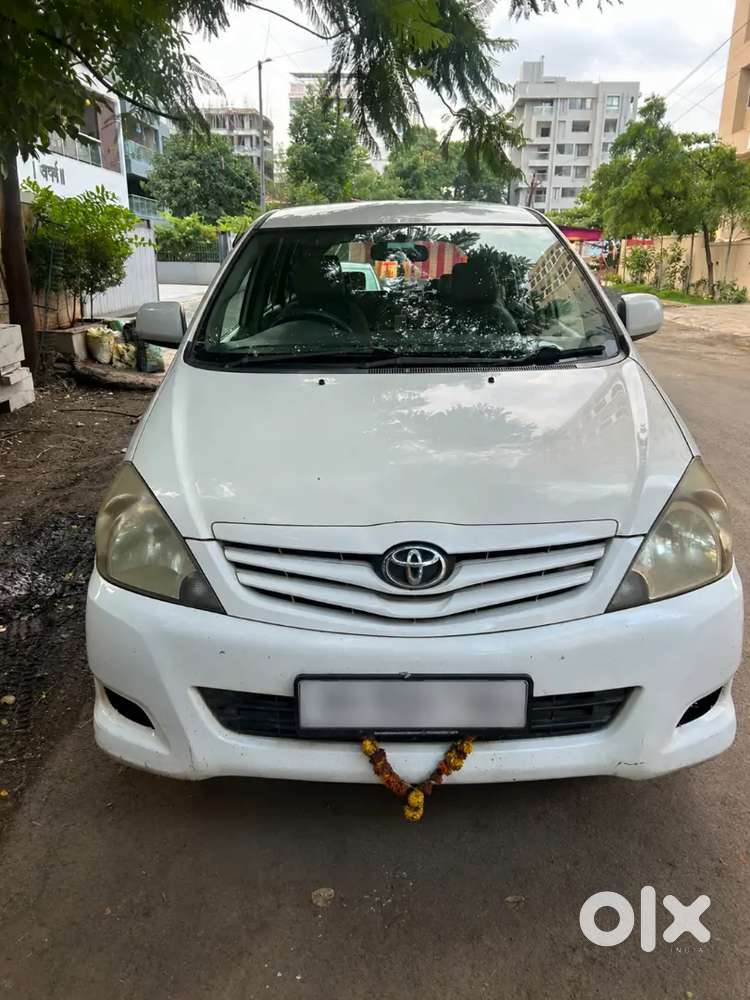 Toyota Innova 2.5 G 2011