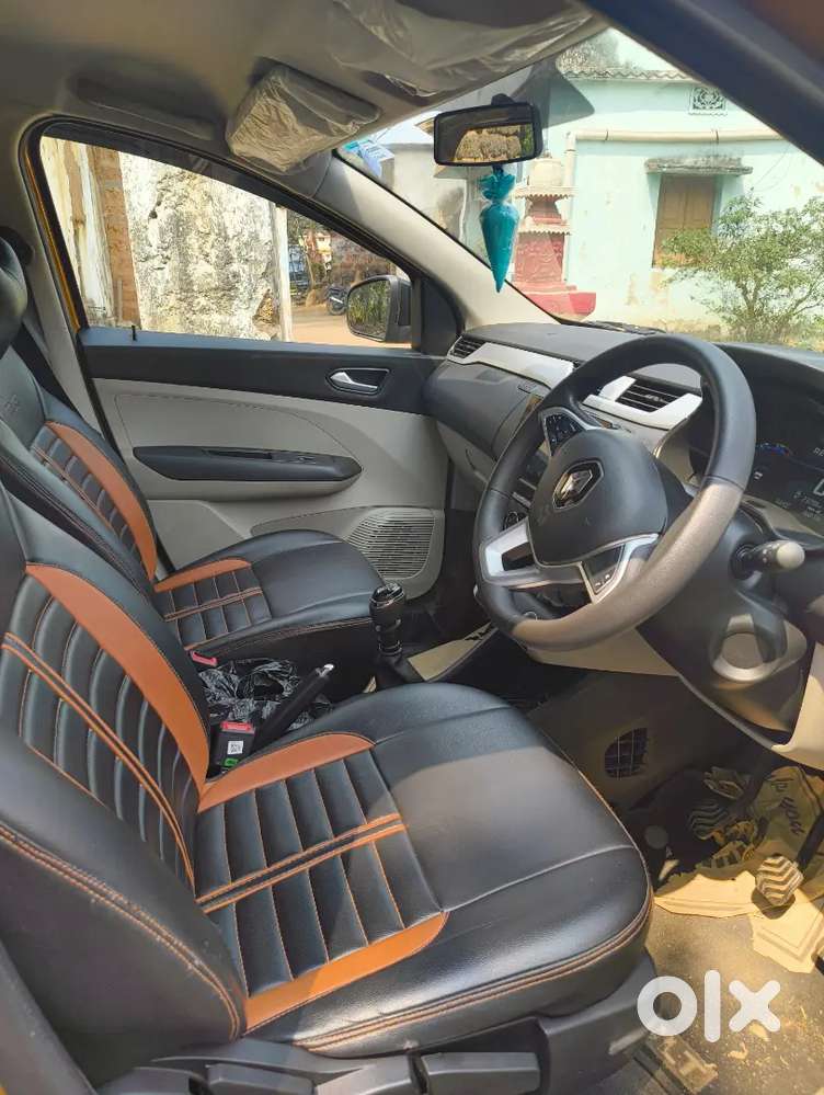 Renault Triber 2023 Petrol Well Maintained