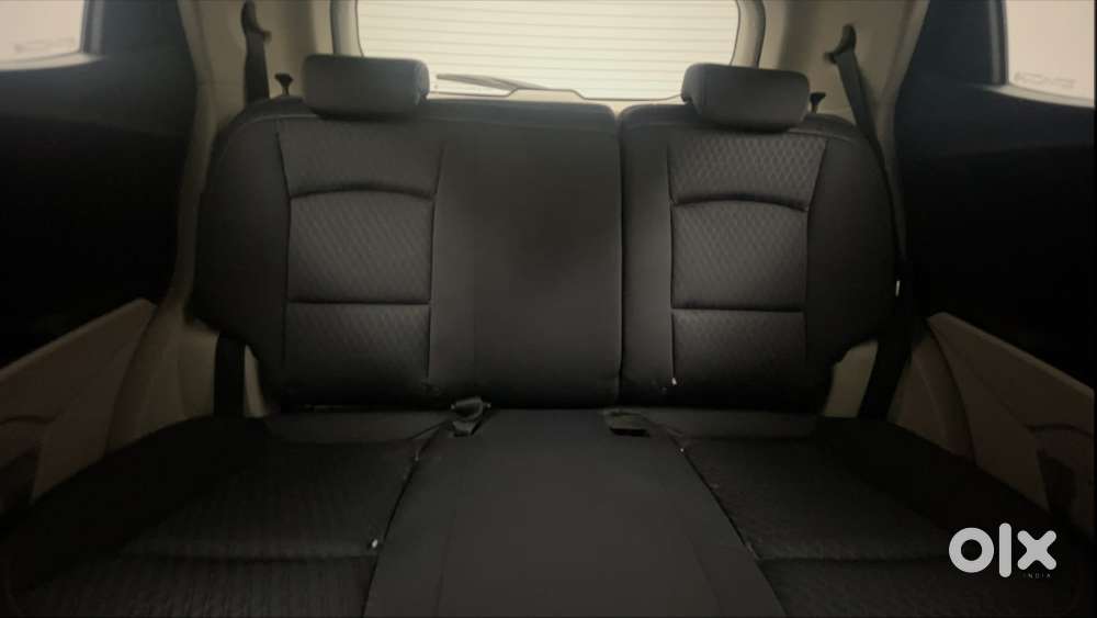Mahindra Xuv300 W8 Amt Optional Diesel, 2022, Petrol