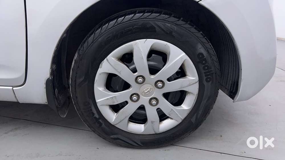 Hyundai Eon Magna +, 2015, Petrol