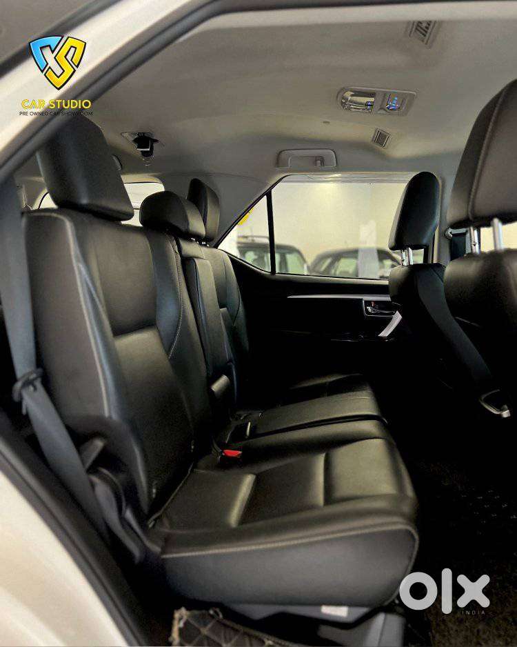 Toyota Fortuner 4x2 At 2.8 Diesel, 2024