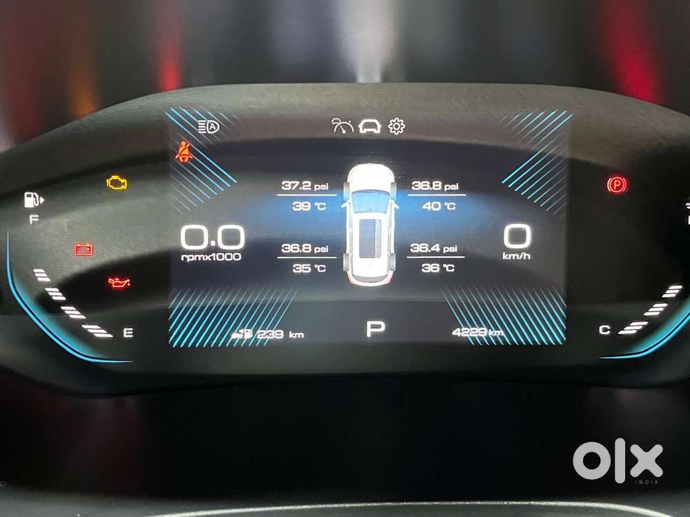 Mg Hector Savvy Pro 1.5 Turbo Cvt Dual Tone, 2023, Petrol