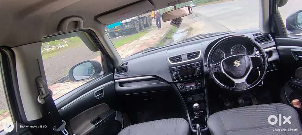 Maruti Swift 1.3 Zxi 2013 Last Year Car Brand New Tyre 2 Key Original