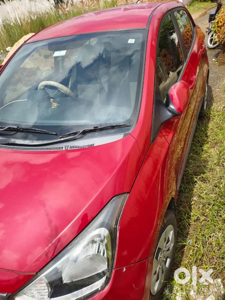 Hyundai Xcent 2017 Petrol 35000 Km Driven