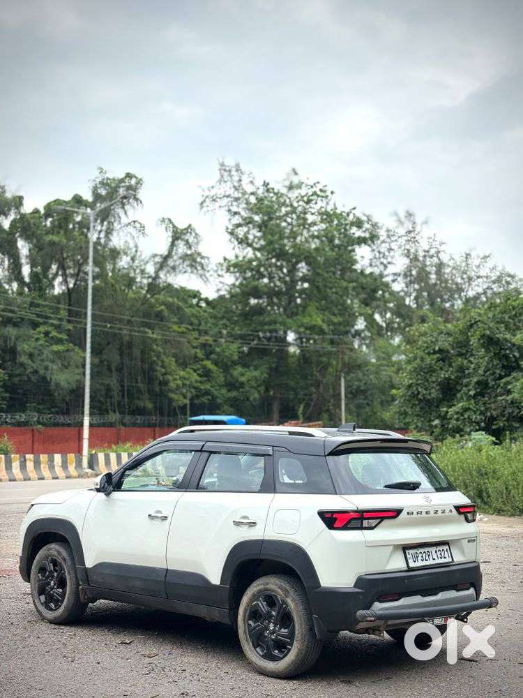 Maruti Suzuki Brezza 1.5 Zxi Plus Smart Hybrid, 2024, Petrol
