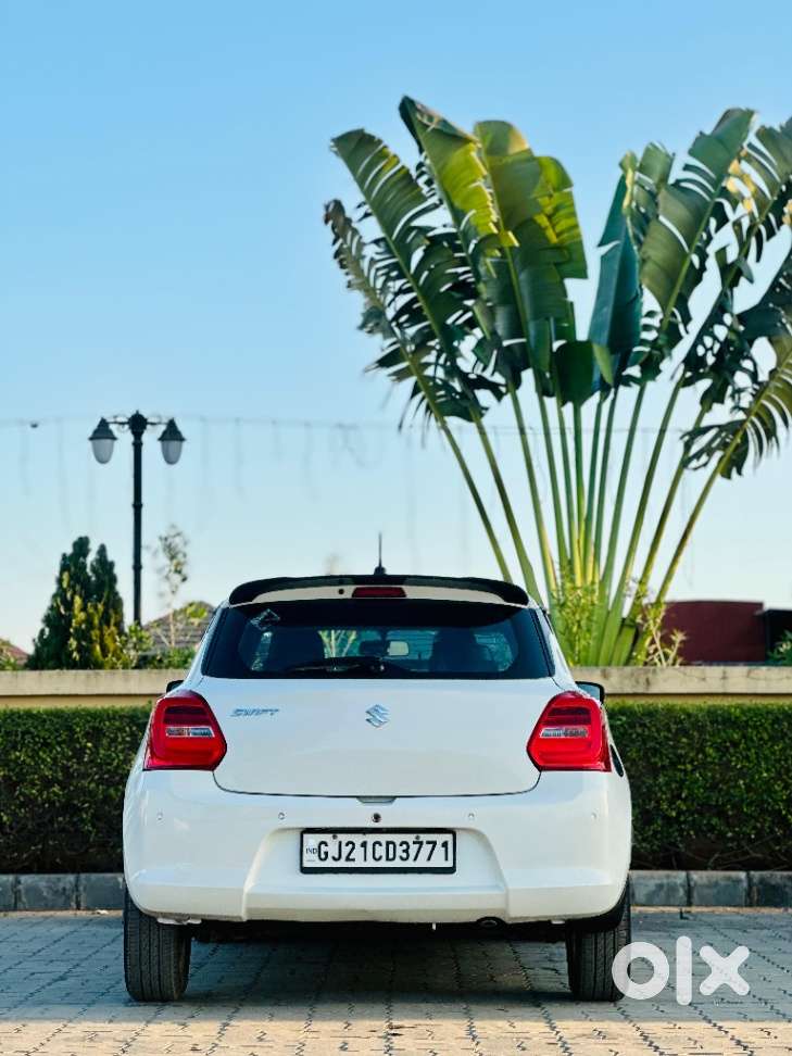 Maruti Suzuki Swift 2021-2024 Zxi Cng, 2023, Cng & Hybrids