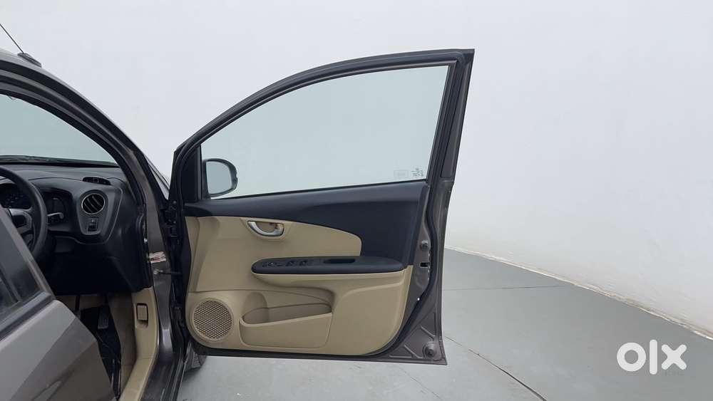 Honda Brio Vx Mt, 2015, Petrol