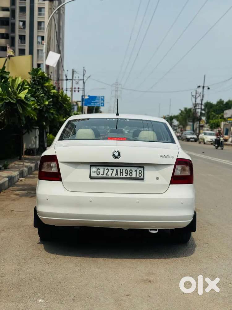 Skoda Rapid Ambition Diesel 2014