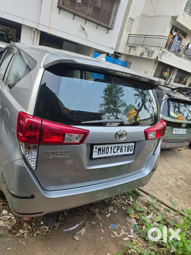 Toyota Innova Crysta 2017 Diesel 60000 Km Driven