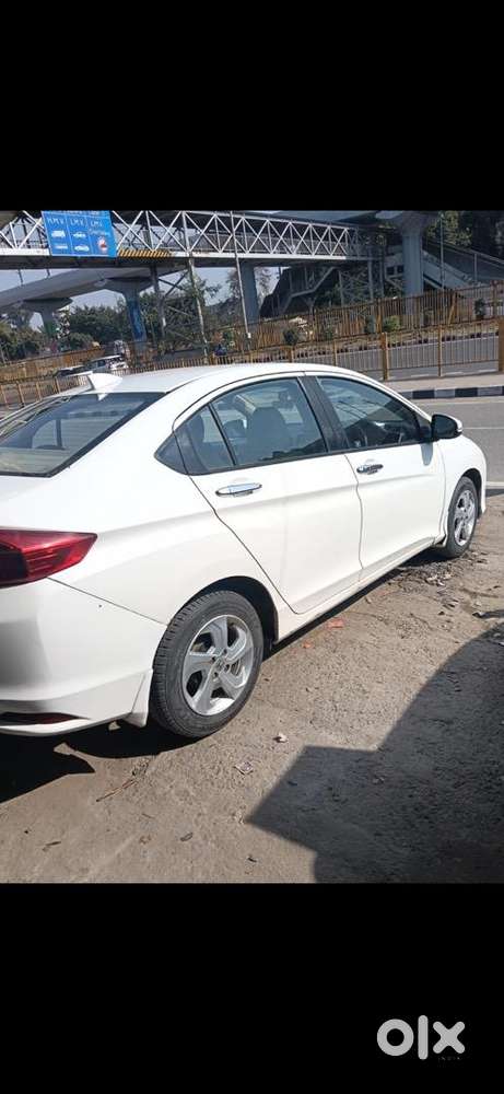 Honda City Hybrid Ehev 2015 Petrol Well Maintained