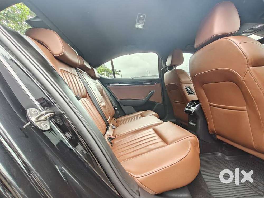 Skoda Superb 2.0 L&k Tsi At, 2024, Petrol