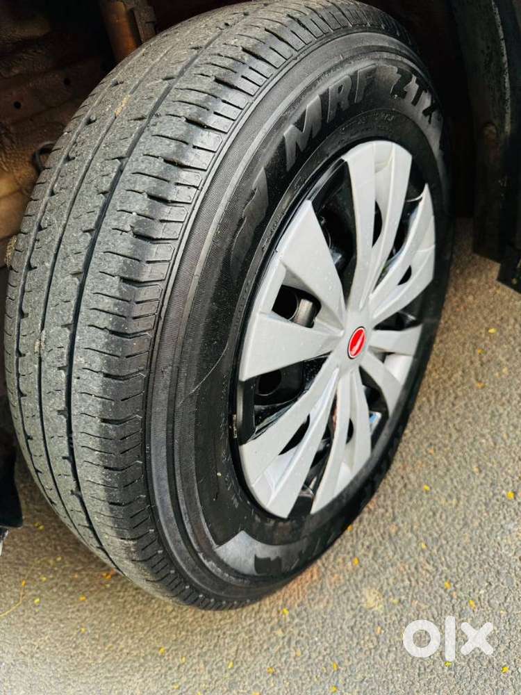 Maruti Suzuki Swift Vxi, 2015, Petrol