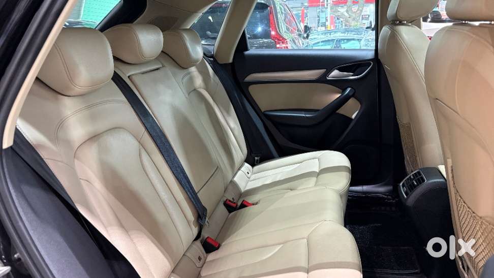 Audi Q3 35 Tdi Premium Plus + Sunroof, 2017, Diesel