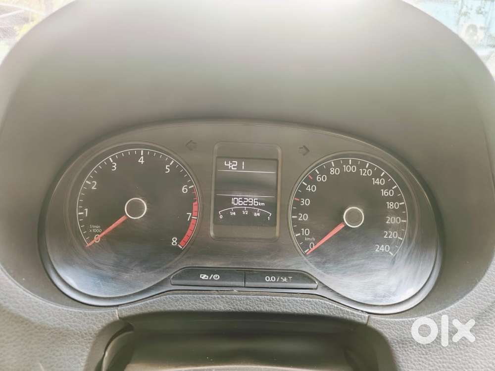 Volkswagen Polo 2009-2013 Petrol Highline 1.2l, 2015, Petrol
