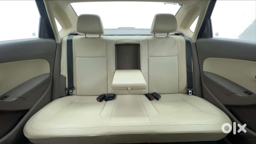 Skoda Rapid [2016-2020] 1.5 Style Plus Tdi At, 2016, Diesel