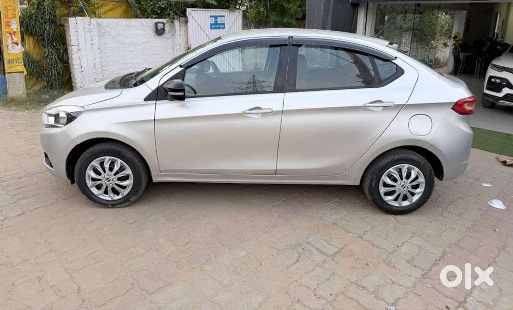 Tata Tigor 1.2 Revotron Xt, 2017, Petrol