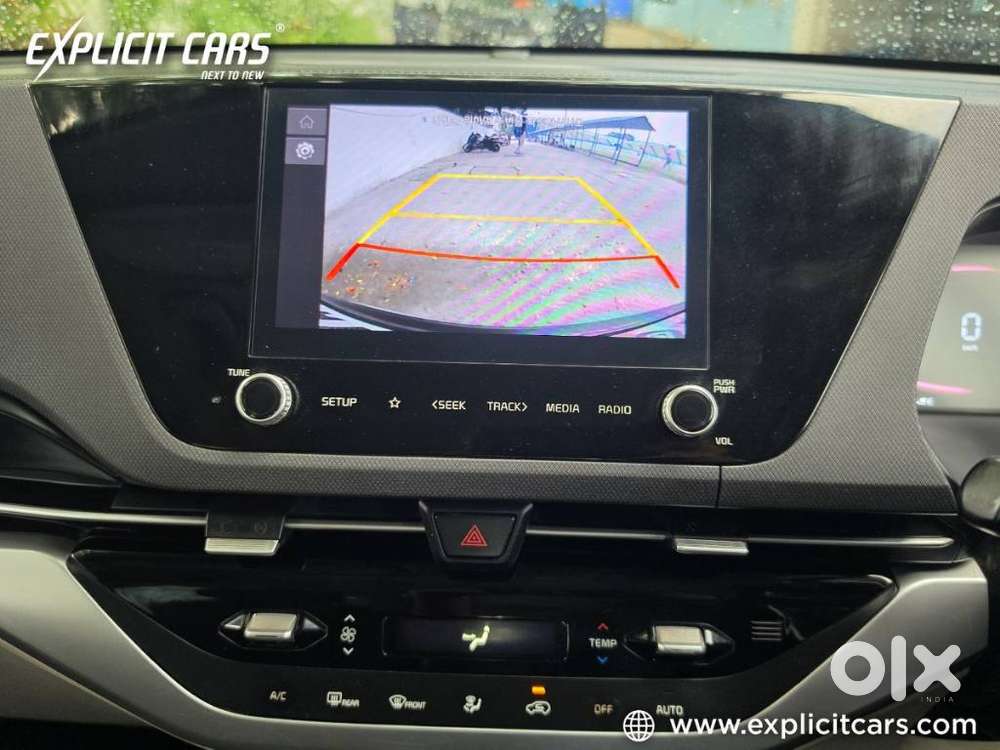 Kia Carens 1.4 Prestige Plus Turbo 7 Str, 2022, Petrol