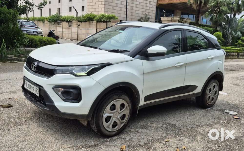 Tata Nexon 1.2 Revotron Xm (s), 2021, Petrol