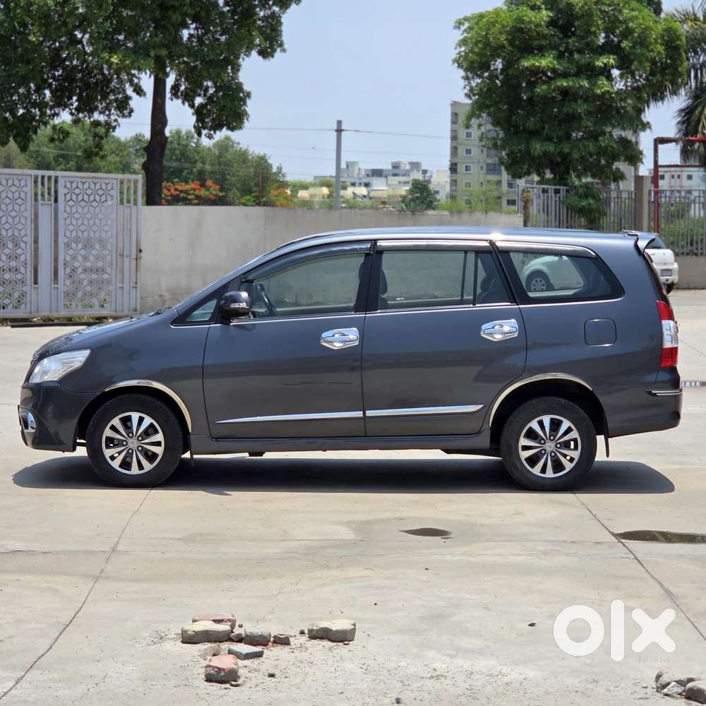 Toyota Innova, 2015