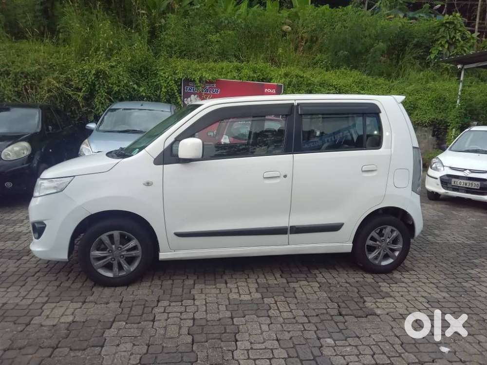 Maruti Suzuki Stingray Vxi Optional, 2013, Petrol