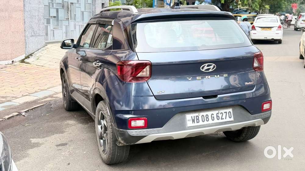Hyundai Venue 1.0 Sx (o) Turbo Dct, 2019, Petrol