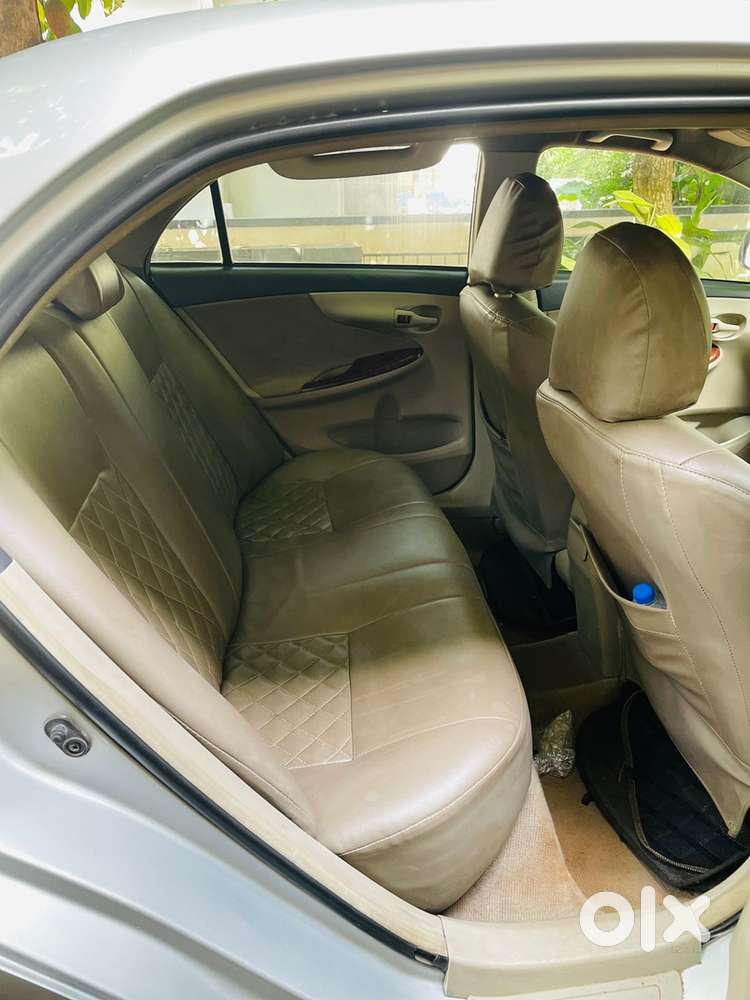 Toyota Corolla Altis 2013