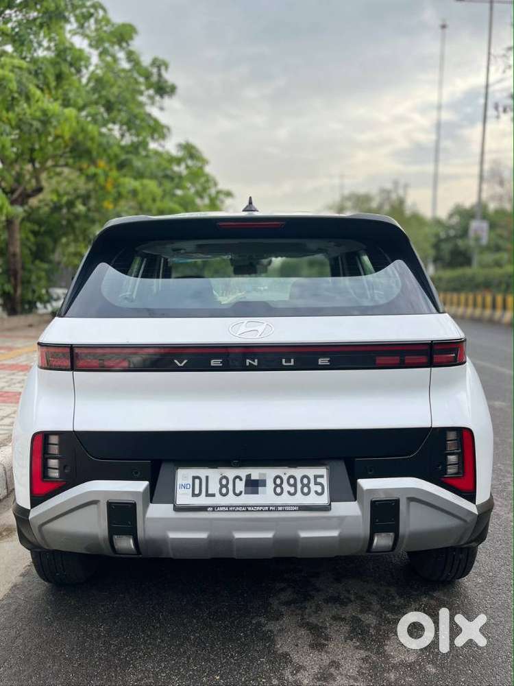 Hyundai Venue 1.5 Crdi At Hx 10, 2025, Petrol