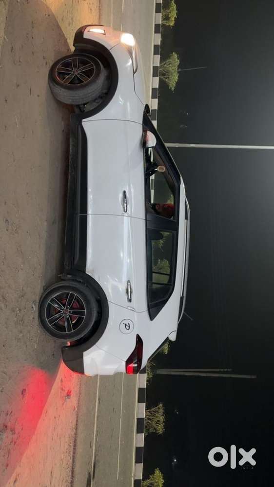 Creta Petrol/cng