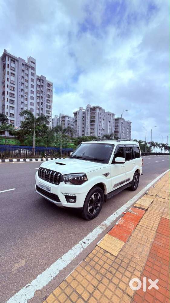 Mahindra Scorpio Classic 2.2 S 11 Mt 7 Cc, 2023, Diesel