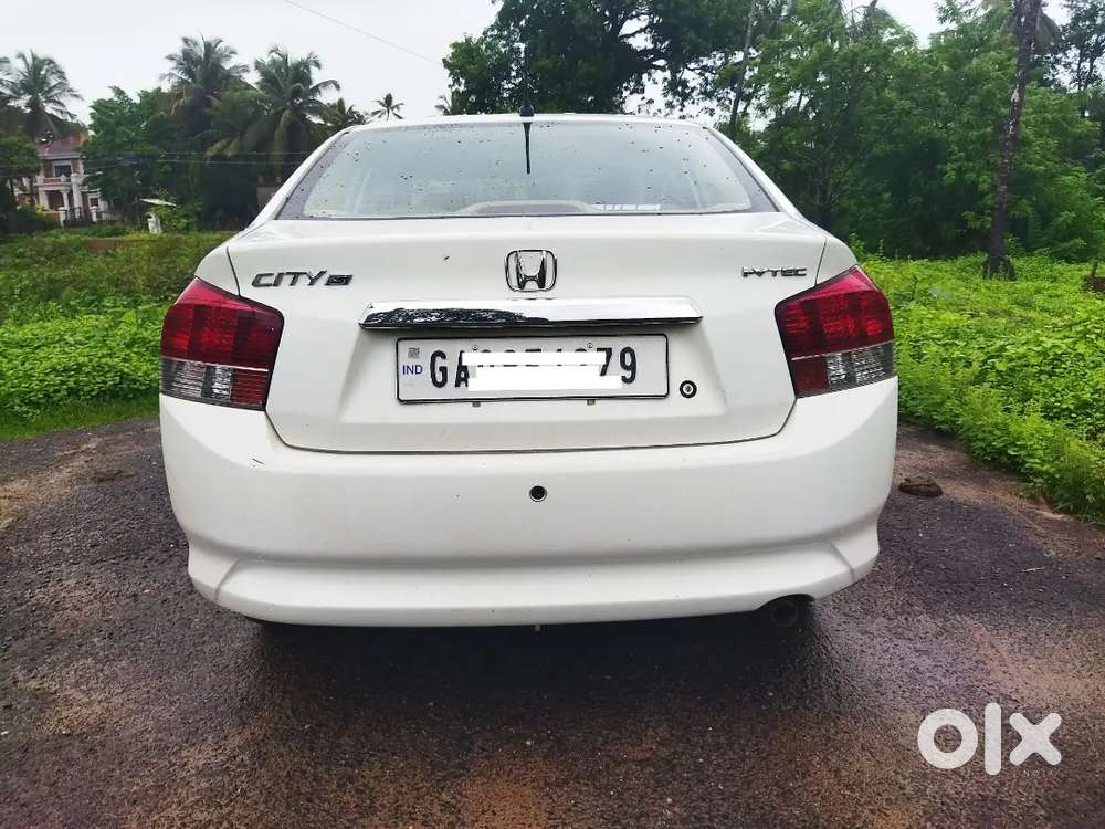 Excellent Condition Well Mentioned Cng Fitted Clean Car