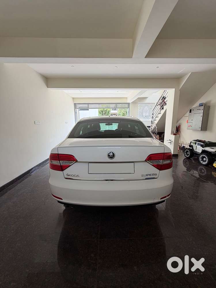 2015 Skoda Superb 1.8 Elegance Tsi Automatic  Mint Condition