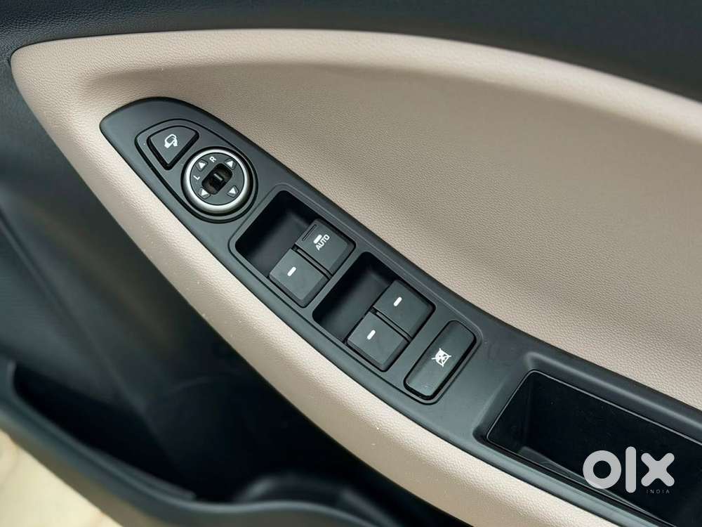 Hyundai I20 Asta Option, 2019, Petrol