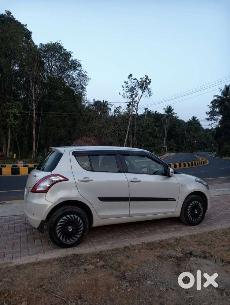 Maruti Suzuki Swift, 2013, Petrol