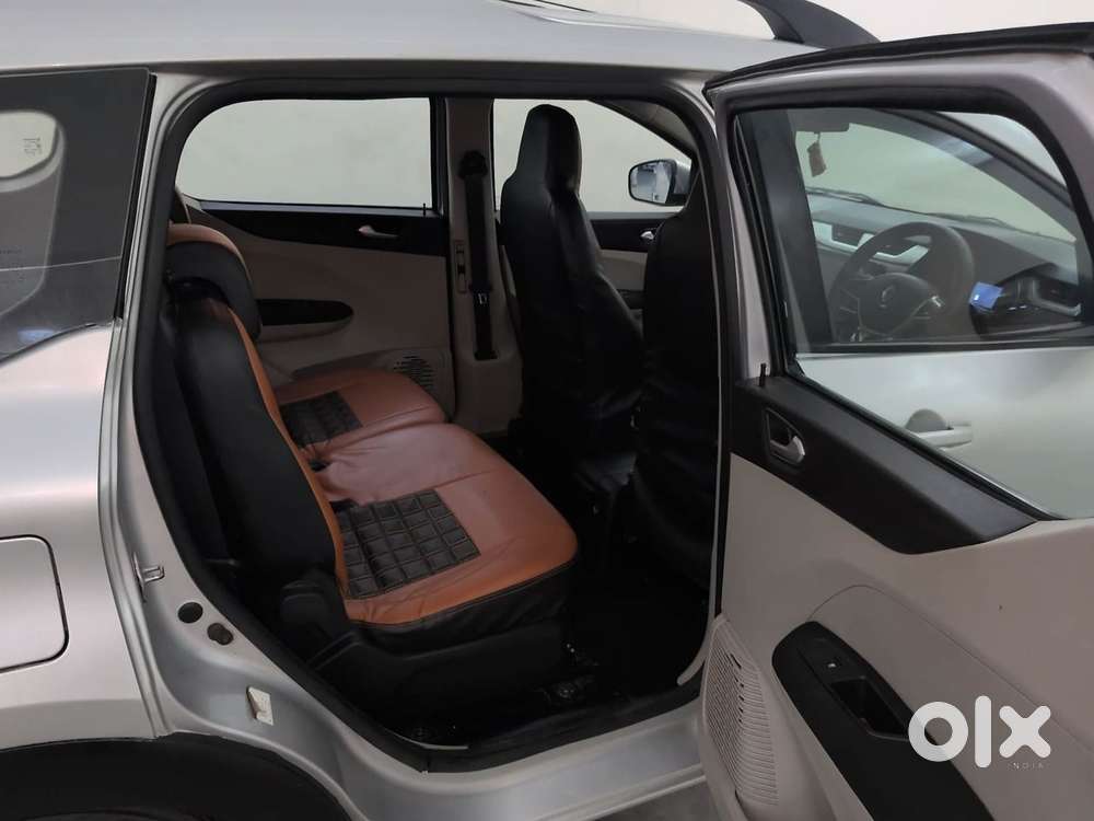 Renault Triber Rxz Easy-r Amt, 2021, Petrol