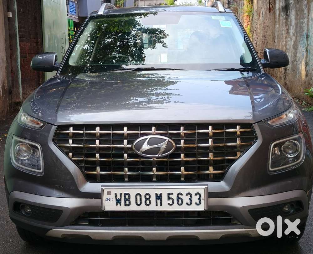 Hyundai Venue Sx (o) Mt 1.5 Diesel, 2022, Diesel